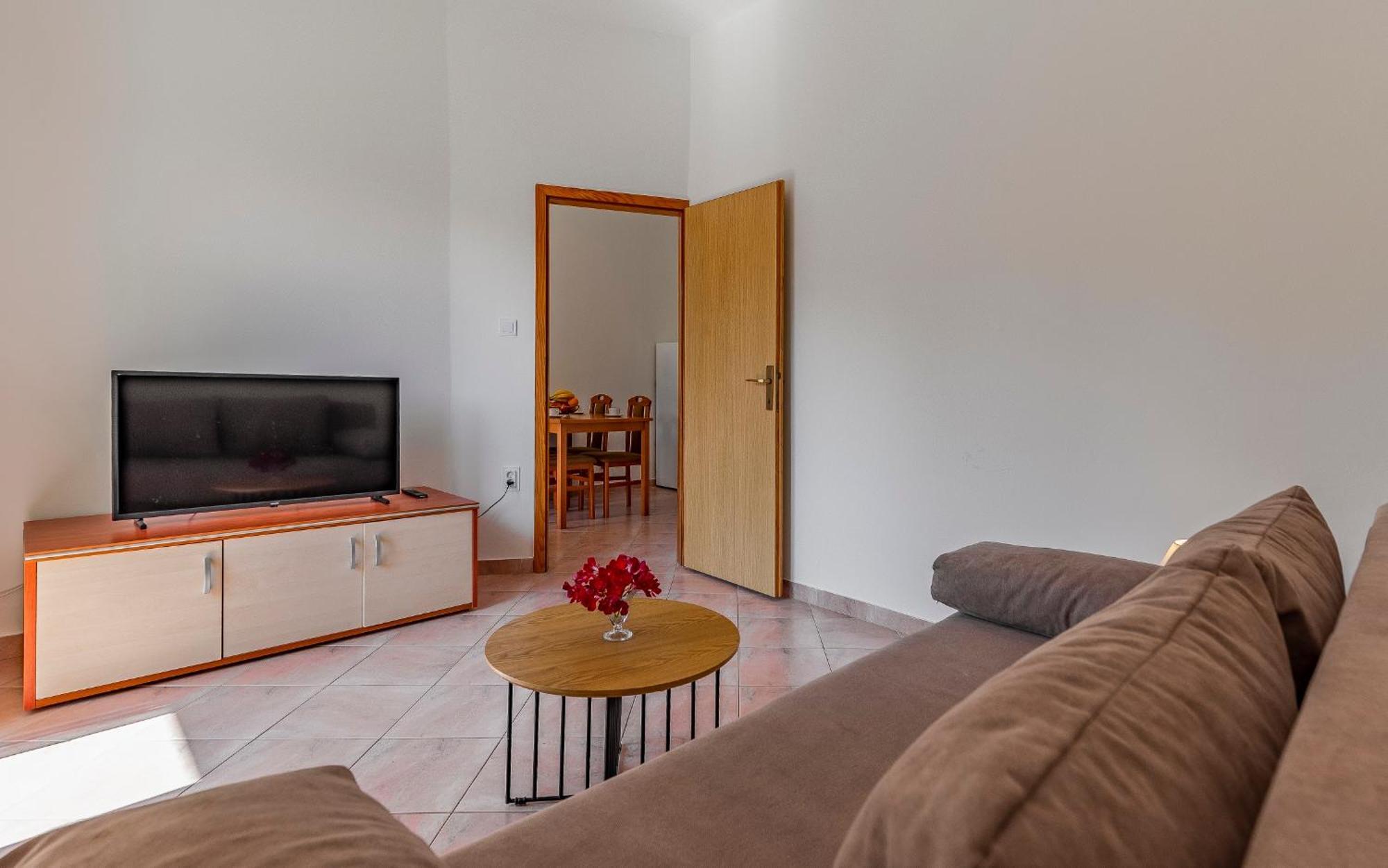 Apartments Rok Pula Exterior photo